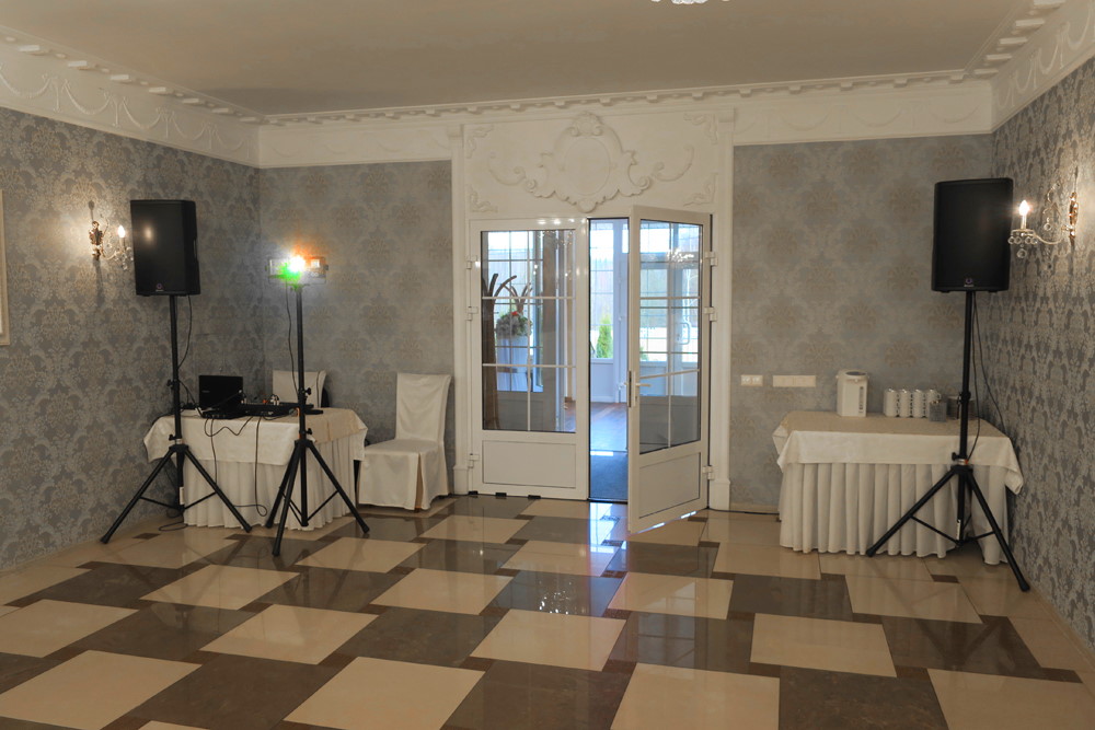 Световое оборудование для дискотек, цветомузыка, светомузыка