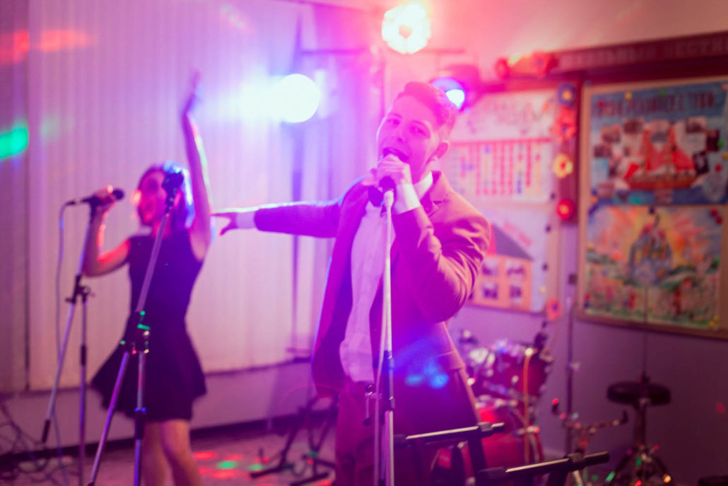 Световое оборудование для дискотек, цветомузыка, светомузыка