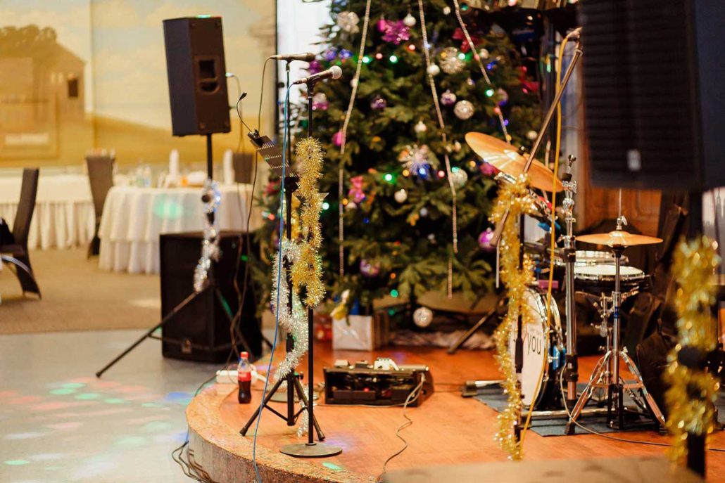 Световое оборудование для дискотек, цветомузыка, светомузыка